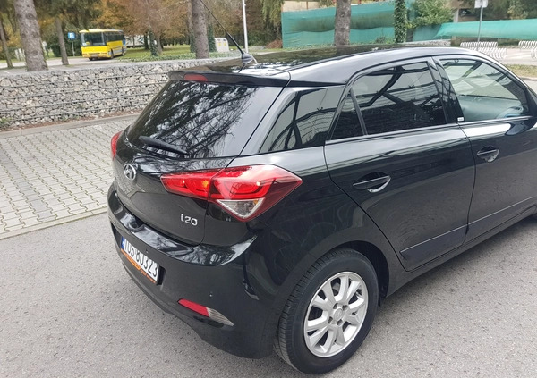 Hyundai i20 cena 39900 przebieg: 151742, rok produkcji 2017 z Jabłonowo Pomorskie małe 277